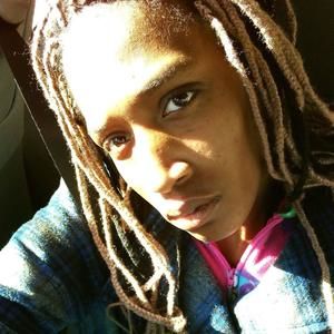 Meet your Posher, Ishakira